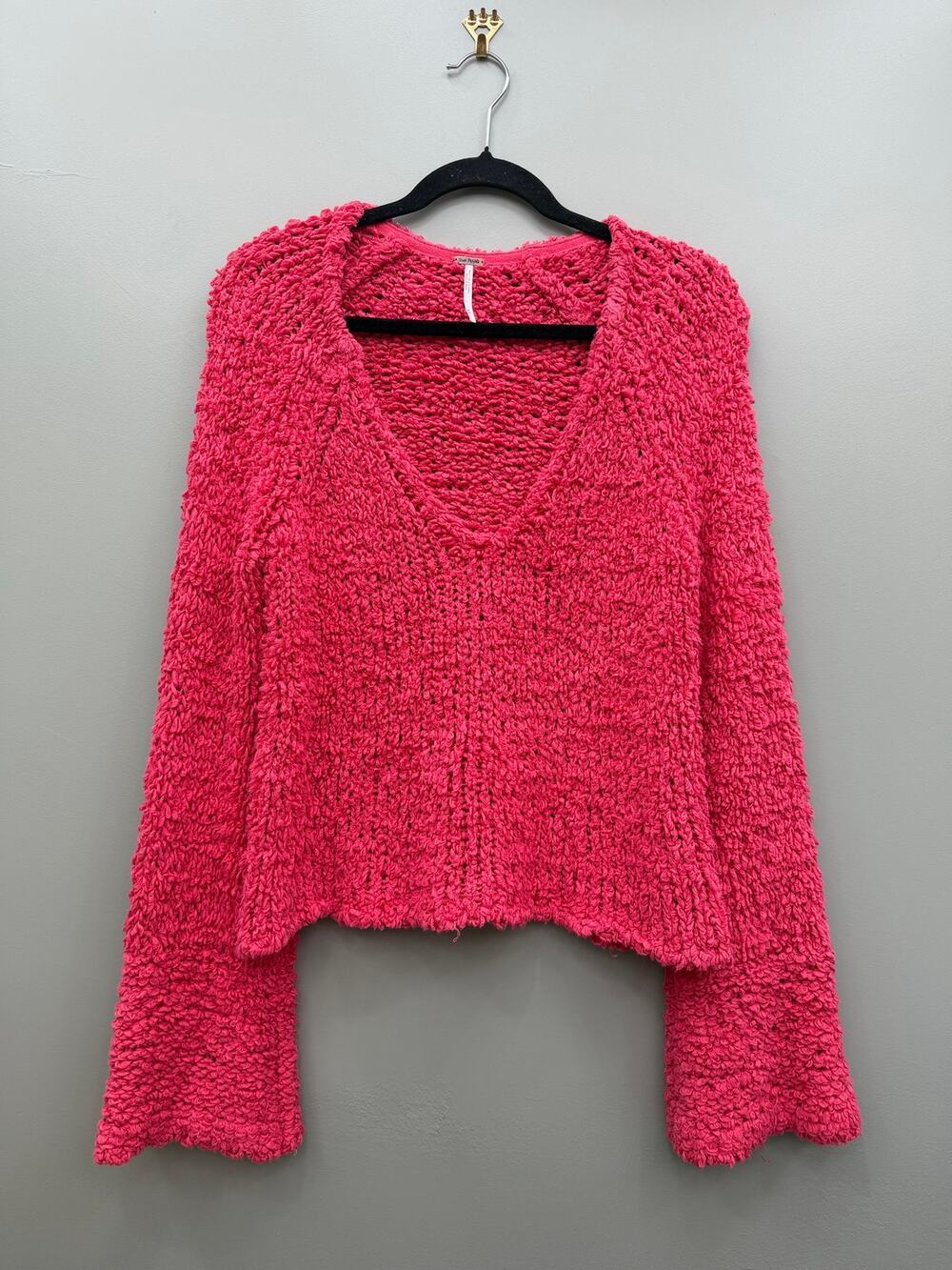 Free People Pink Textured Bell Sleeve Cropped Sweater Medium